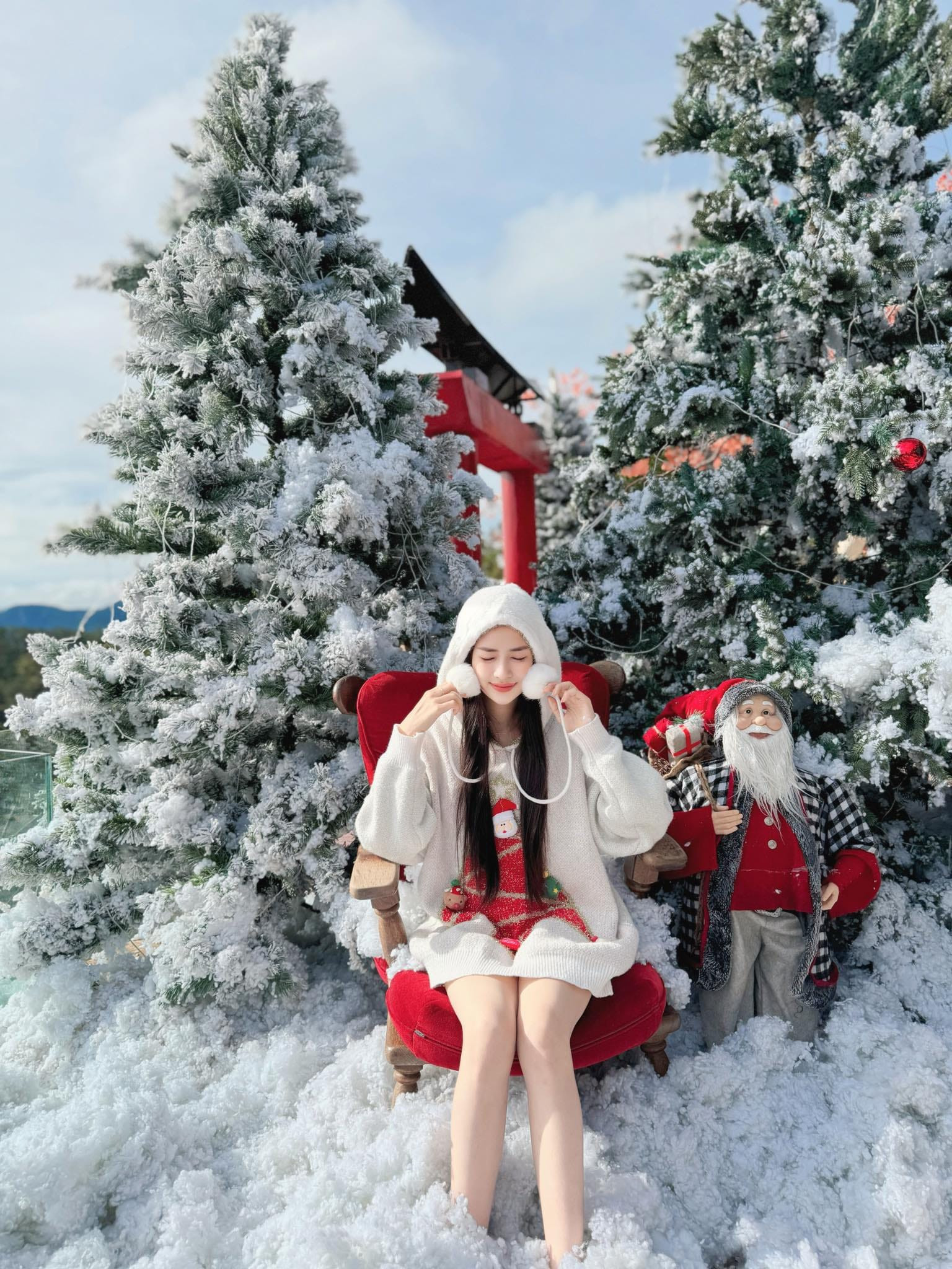 Dịch vụ chụp ảnh Noel giá rẻ tại Hà Nội, TP.HCM, Huế và Đà Nẵng