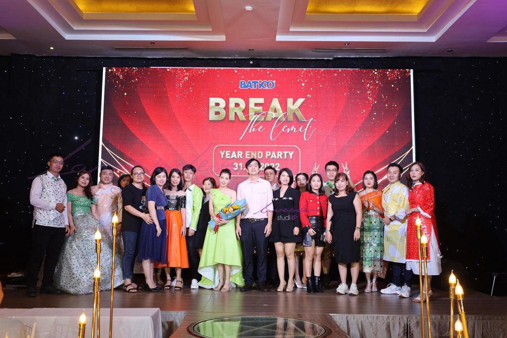 Reviews dịch vụ chụp ảnh sự kiện cuối năm uy tín, giá rẻ tại Hà Nội